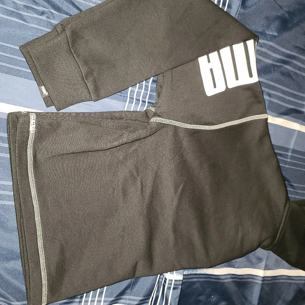 Puma Sweater - Picture 5 of 15